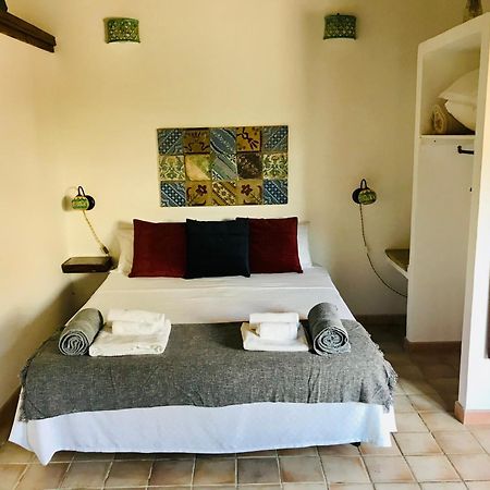 Tenuta Carabollace Sciacca Rom bilde