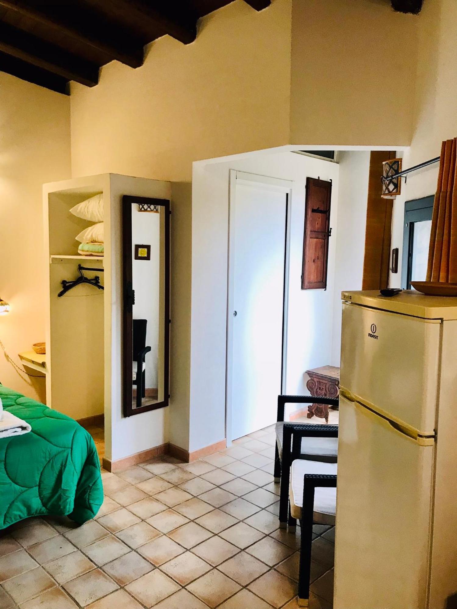 Tenuta Carabollace Sciacca Rom bilde